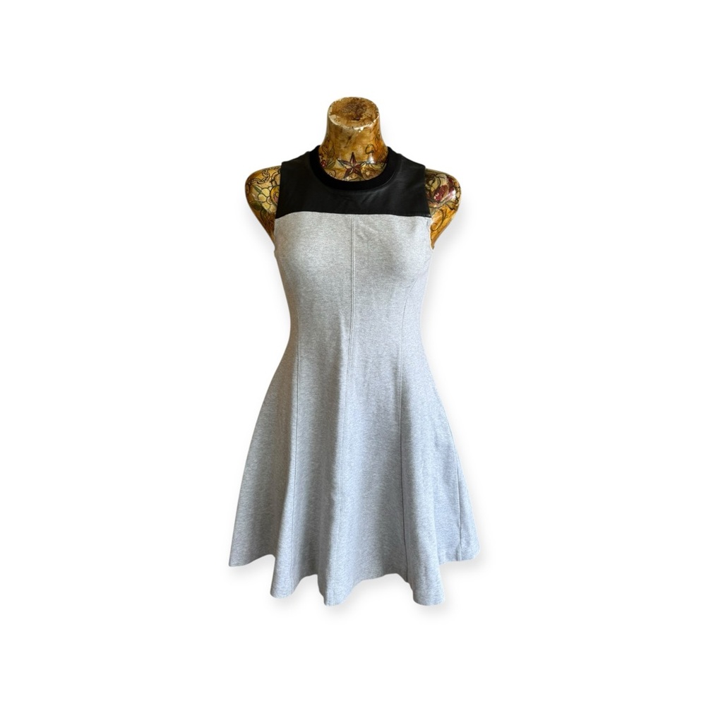 Club Monaco gray black sleeveless dress Size 2  XS Small